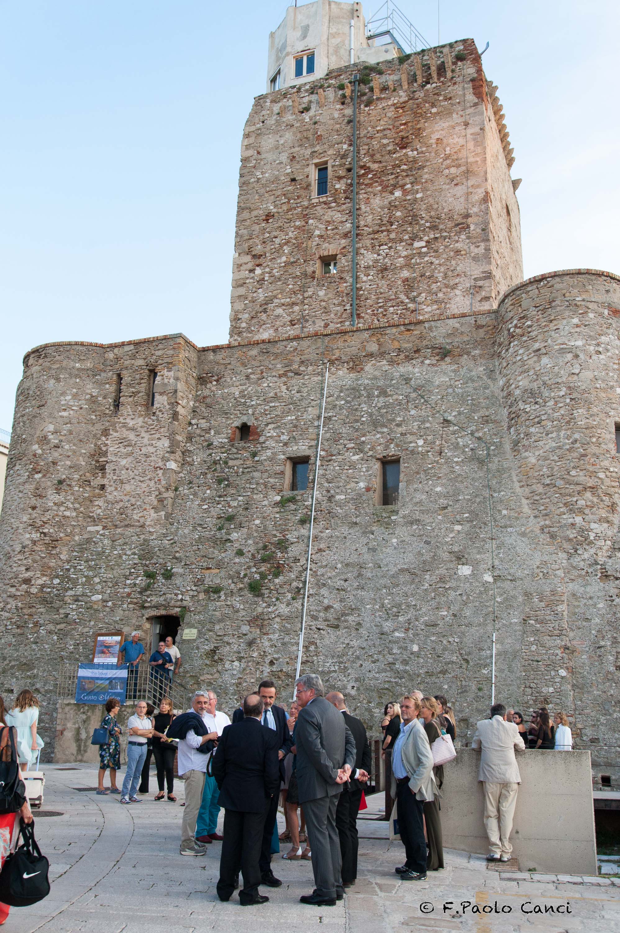 Bijeenkomst opening Arte & Tulipani il Castello Svevo, Termoli