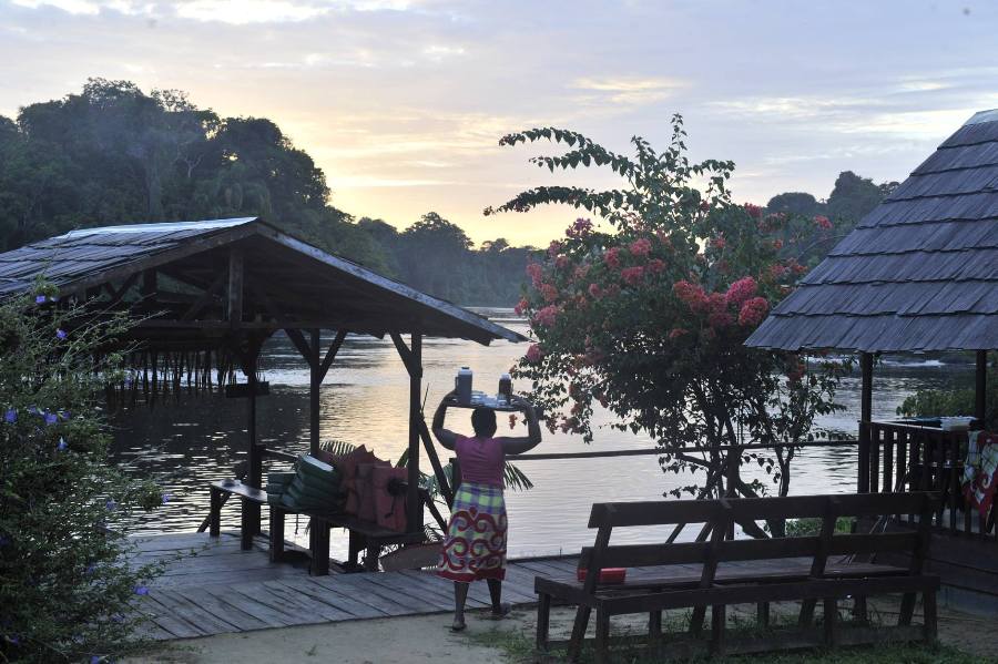 suriname met kinderen