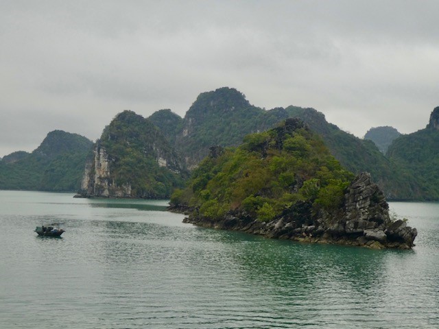 Vietnam Halong
